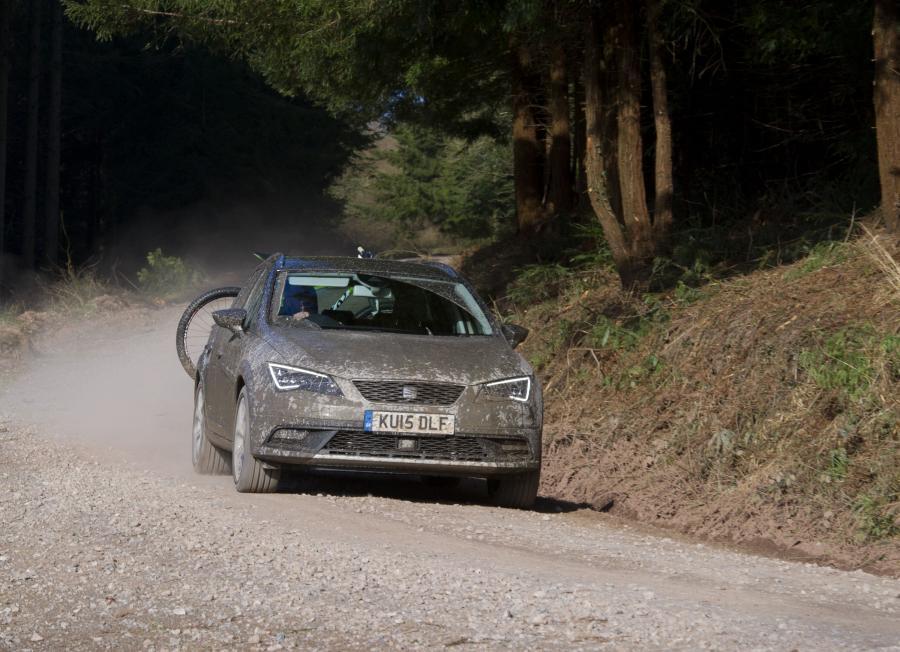  Seat Leon X-Perience 4Drive 2015 года  (UK) (фото 29 из 30)